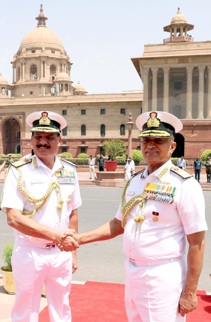 Admiral Dinesh K Tripathi PVSM, AVSM, NM Assumes Command of The Indian Navy As 26th Chief of The Naval Staff
