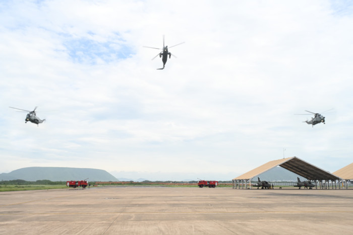 Indian Navy Bids Farewell to UH – 3H Helicopter