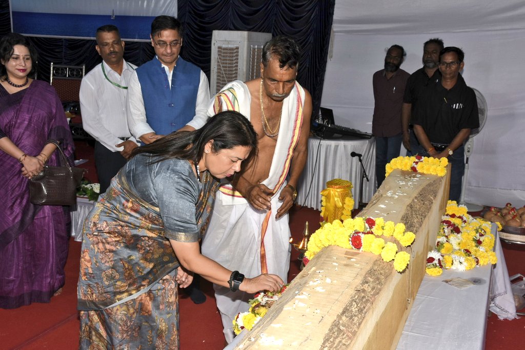 INDIAN NAVY TO INDUCT TRADITIONALLY BUILT ‘ANCIENT STITCHED SHIP’