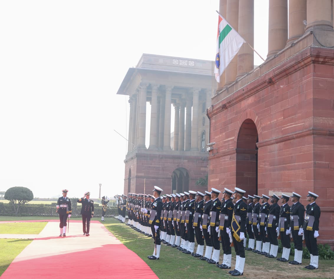 VISIT OF VICE ADMIRAL DIMITRIOS ELEFTHERIOS KATARAS, CHIEF OF THE HELLENIC NAVY GENERAL STAFF