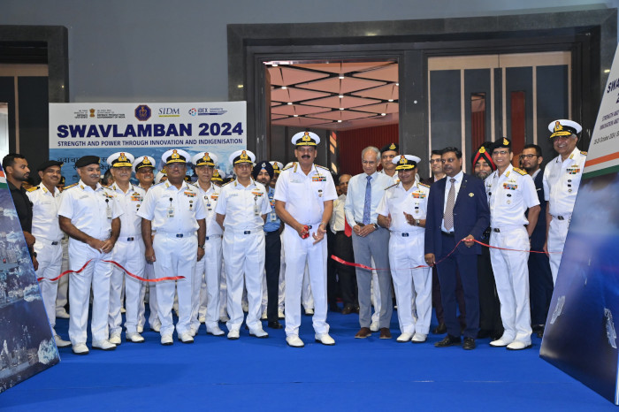 स्वावलंबन प्रदर्शनी का उद्घाटन