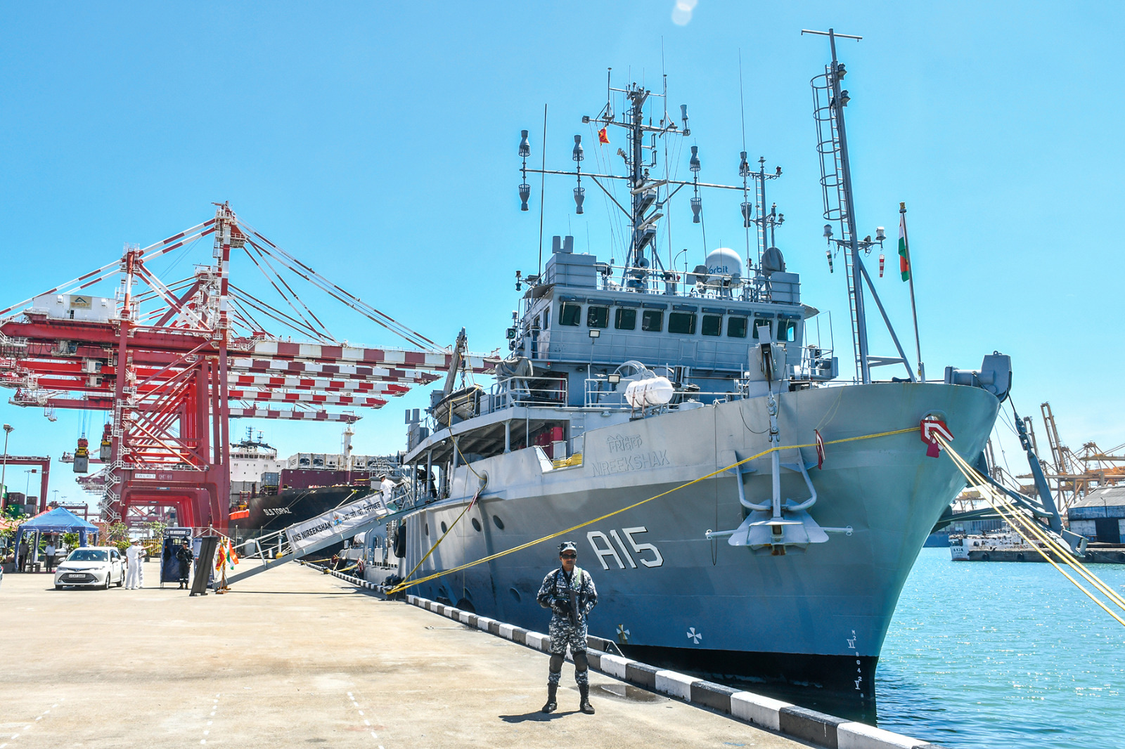 INS NIREEKSHAK ARRIVES AT COLOMBO, SRI LANKA TO PARTICIPATE IN IN-SLN DIVEX 2026