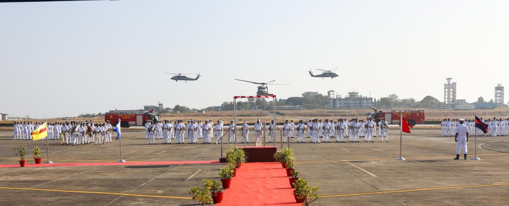 आईएनएएस 335 (द ऑस्प्रेज़) का कमीशनिंग समारोह