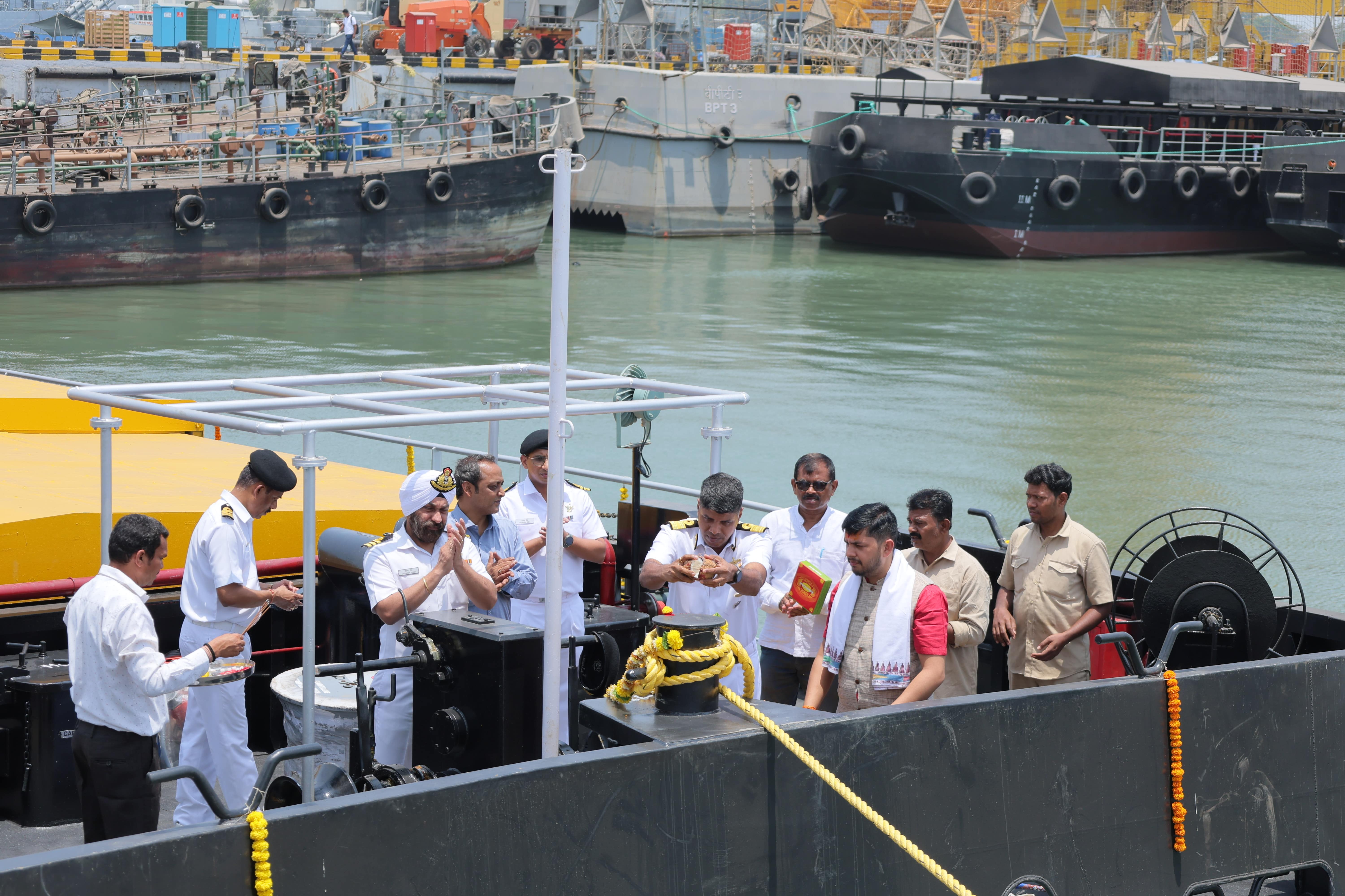  DELIVERY OF 10th AMMUNITION CUM TORPEDO CUM MISSILE (ACTCM) BARGE, LSAM 24 (YARD 134) 