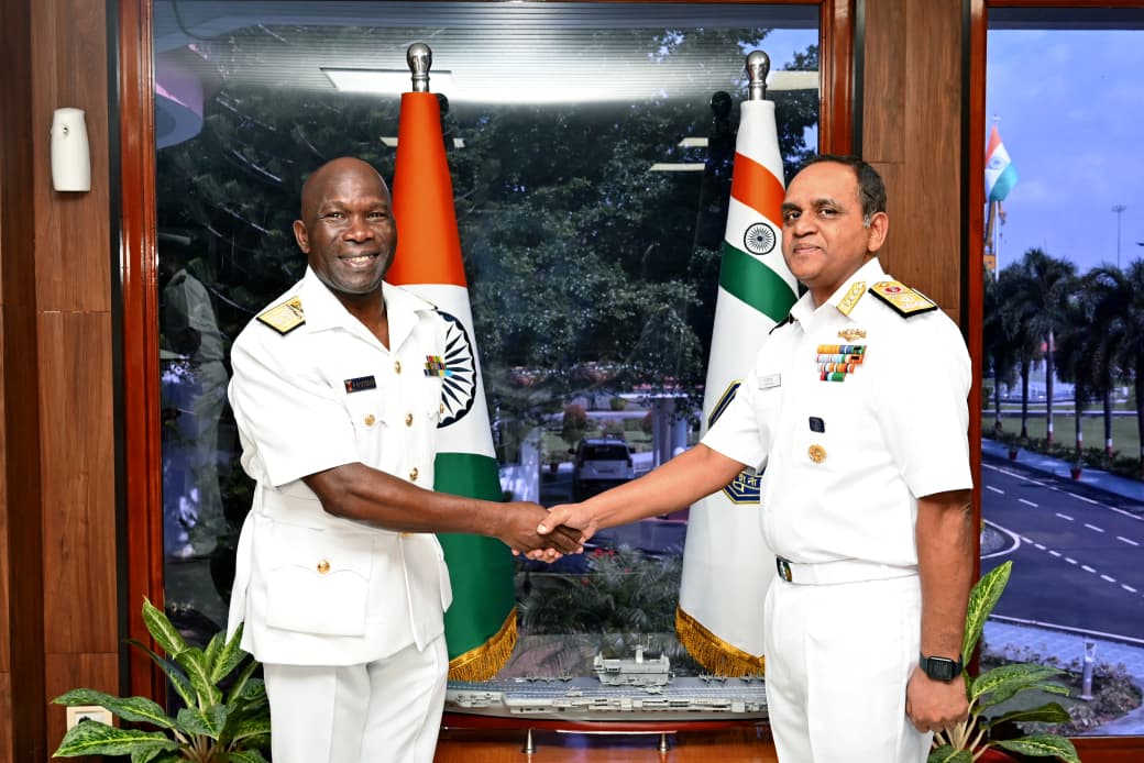 MAJOR GENERAL PAUL OWUOR OTIENO, COMMANDER KENYA NAVY VISITS SOUTHERN NAVAL COMMAND