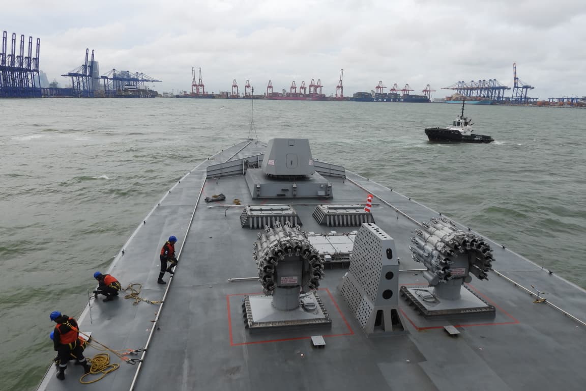INS VIKRANT AND INS UDAYGIRI PARTICIPATE IN SRI LANKA NAVY INTERNATIONAL FLEET REVIEW 2025 AT COLOMBO
