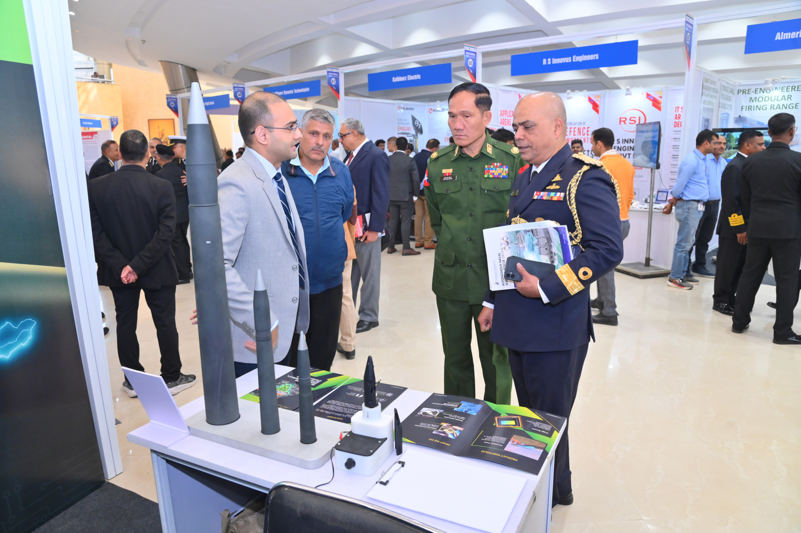 भारतीय नौसेना का स्वावलंबन सेमिनार 2025: दूसरे दिन की कार्यवाही