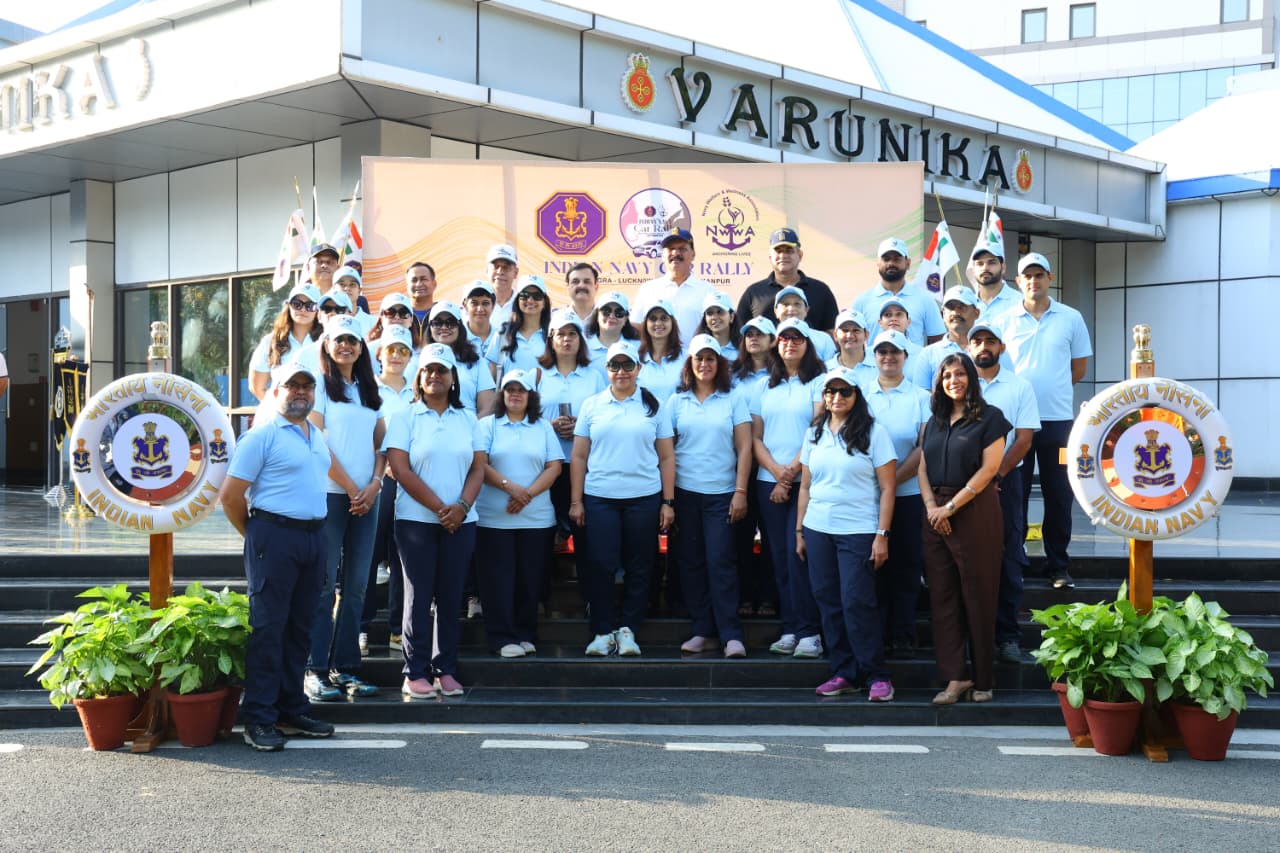 नौसेना प्रमुख ने राष्ट्रीय पहुंच के लिए भारतीय नौसेना कार रैली को हरी झंडी दिखाई