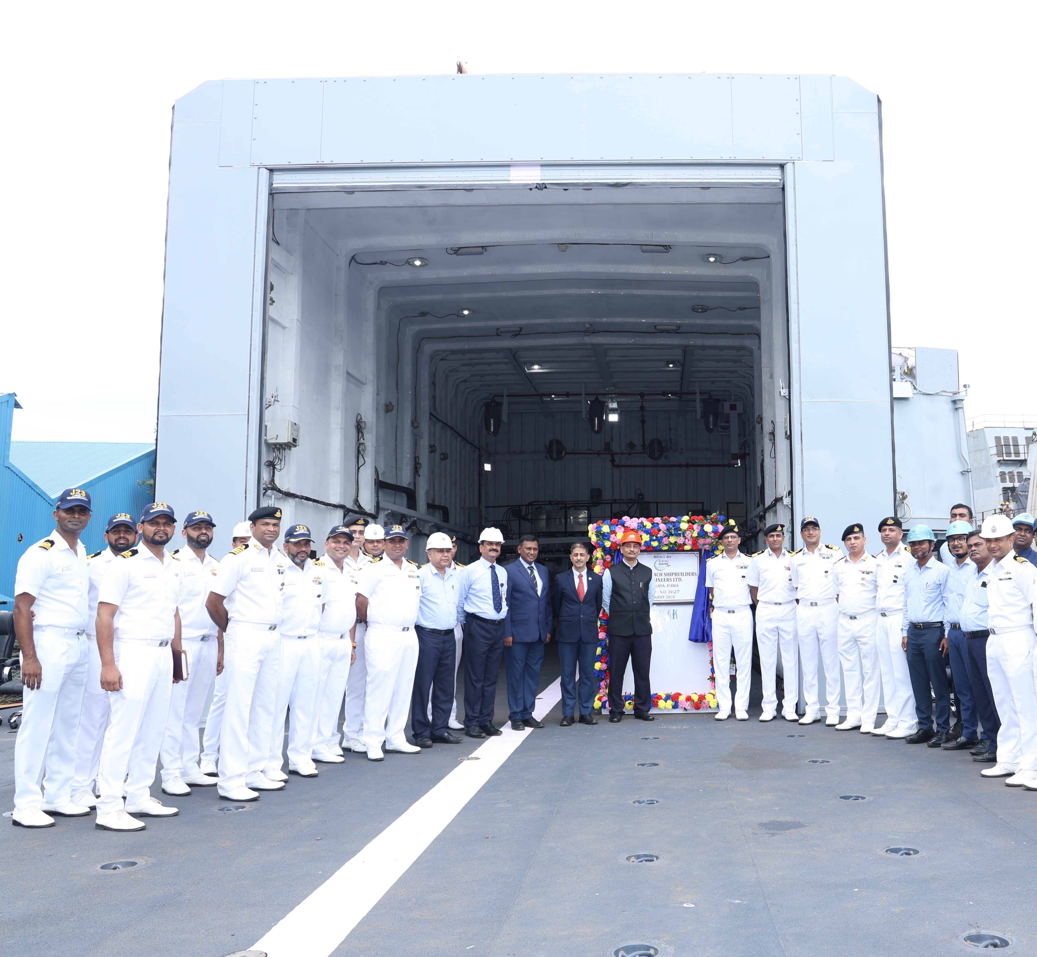 DELIVERY OF YARD 3027 (IKSHAK)