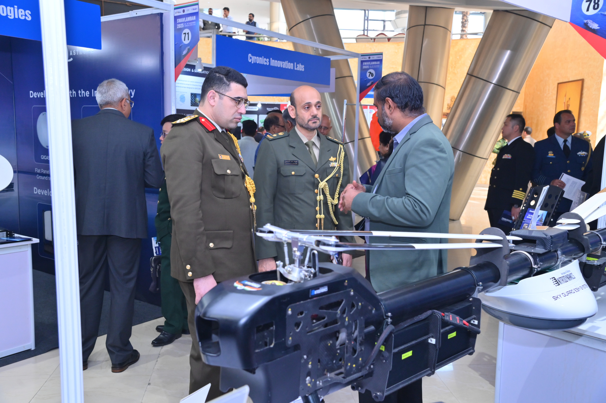 The second day of the Indian Navy’s flagship Naval Innovation and Indigenisation Organisation (NIIO) Swavlamban 2025 Seminar continued its strong momentum at the Manekshaw Centre, New Delhi, with focussed deliberations on emerging technologies, innovation funding, and reinforcing the nation’s defence innovation architecture.   Day 2 featured two highly engaging interactive sessions centred on ‘Future and Emerging Technologies’ and ‘Boosting the iDEX Ecosystem’. Distinguished subject experts, industry leader