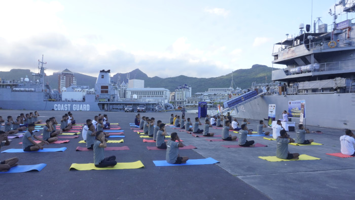 INS SARVEKSHAK COMPLETES HYDRO GRAPHIC SURVEY AT MAURITIUS