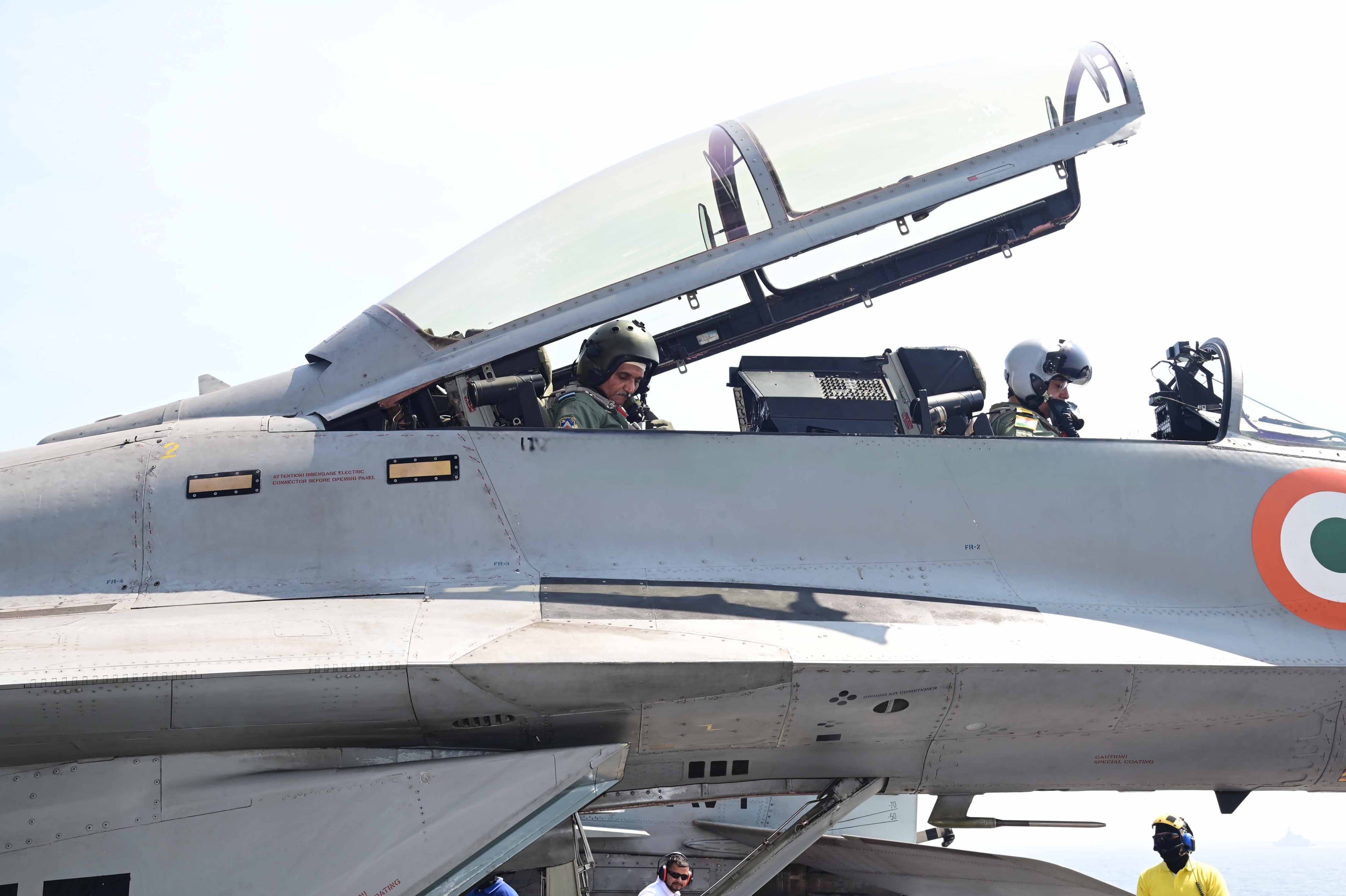 CISC ALONG WITH VICE CHIEFS OF ARMED FORCES EMBARK INDIAN NAVY SHIPS FOR TROPEX-25