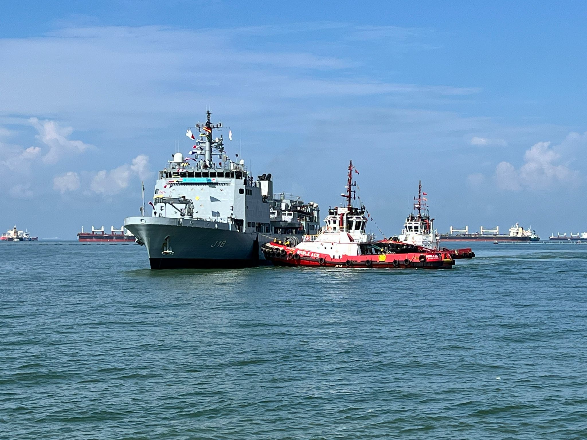INS SANDHAYAK IN CHANGI NAVAL BASE, SINGAPORE