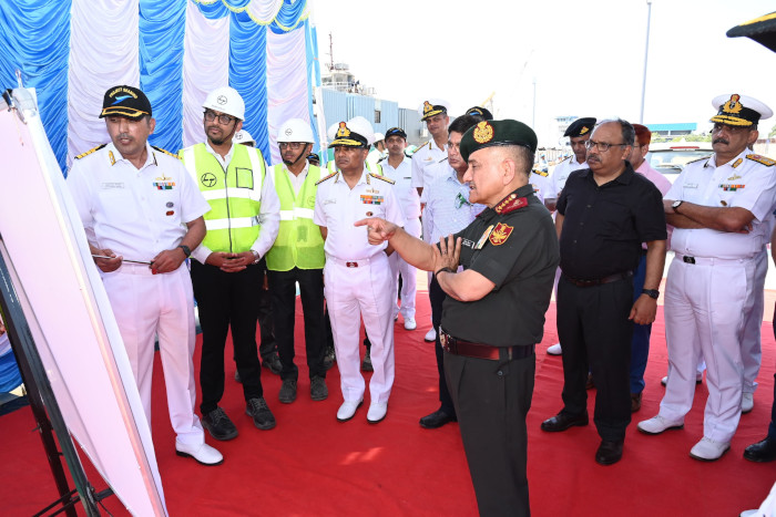 CHIEF OF DEFENCE STAFF INAUGURATES VARIOUS INFRASTRUCTURE AT NAVAL BASE KARWAR