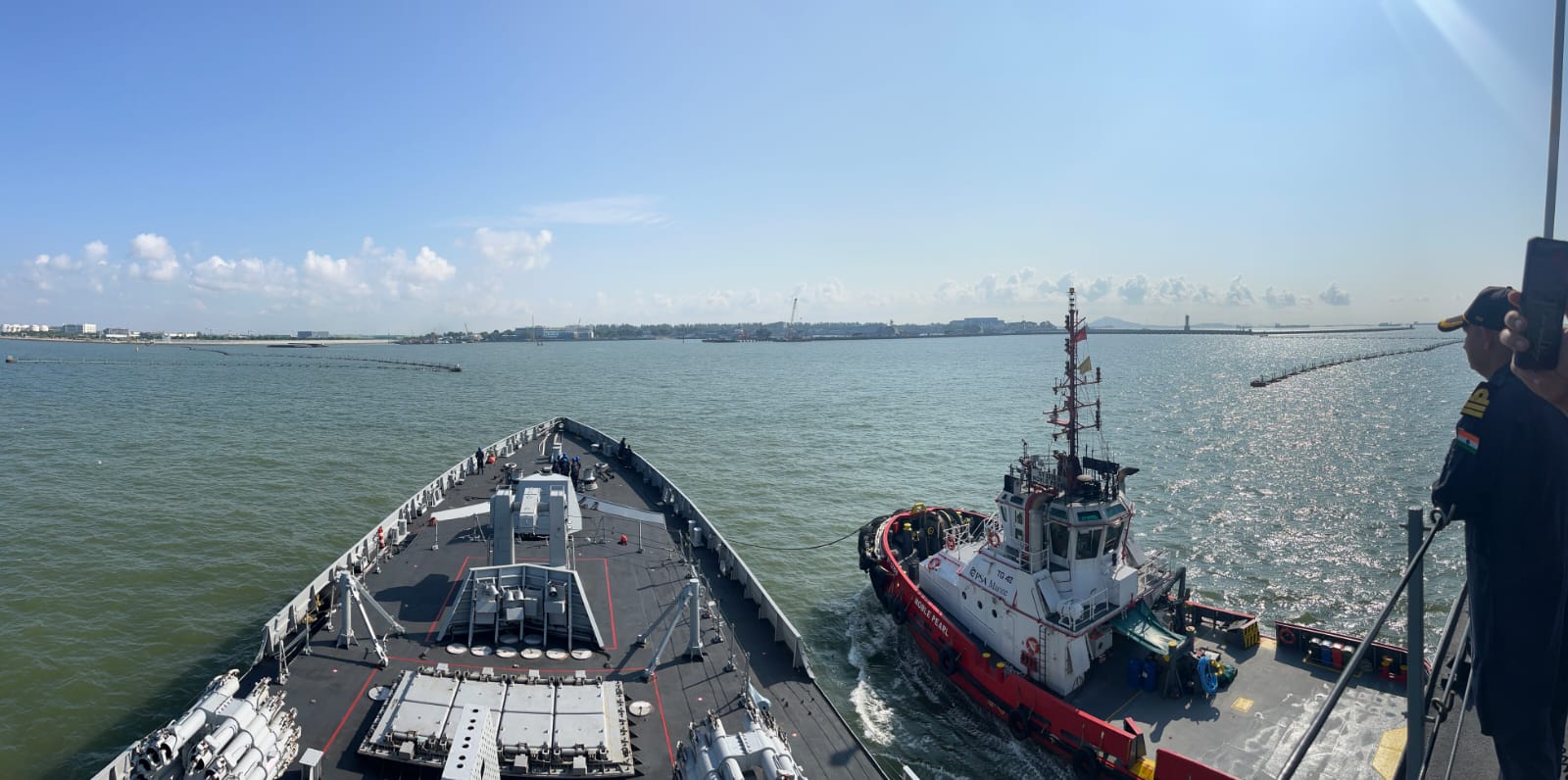 INS SATPURA ARRIVES IN SINGAPORE FOR SIMBEX-25