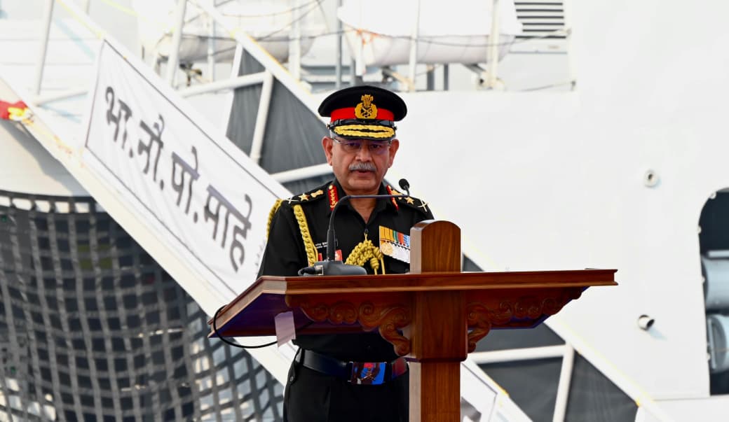 भा.नौ.पो. माहे सेवा में शामिल – भारत का पहला माहे-श्रेणी एंटी-सबमरीन वारफेयर शैलो वाटर क्राफ्ट पश्चिमी नौसेना कमान में शामिल हुआ