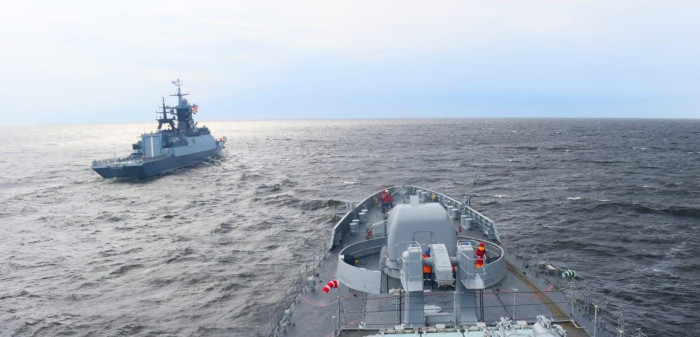 Indian Naval Ship Tabar Conducts Maritime Partnership Exercise (MPX) with Russian Naval Ship Soobrazitelny
