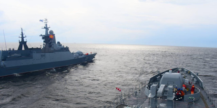 Indian Naval Ship Tabar Conducts Maritime Partnership Exercise (MPX) with Russian Naval Ship Soobrazitelny