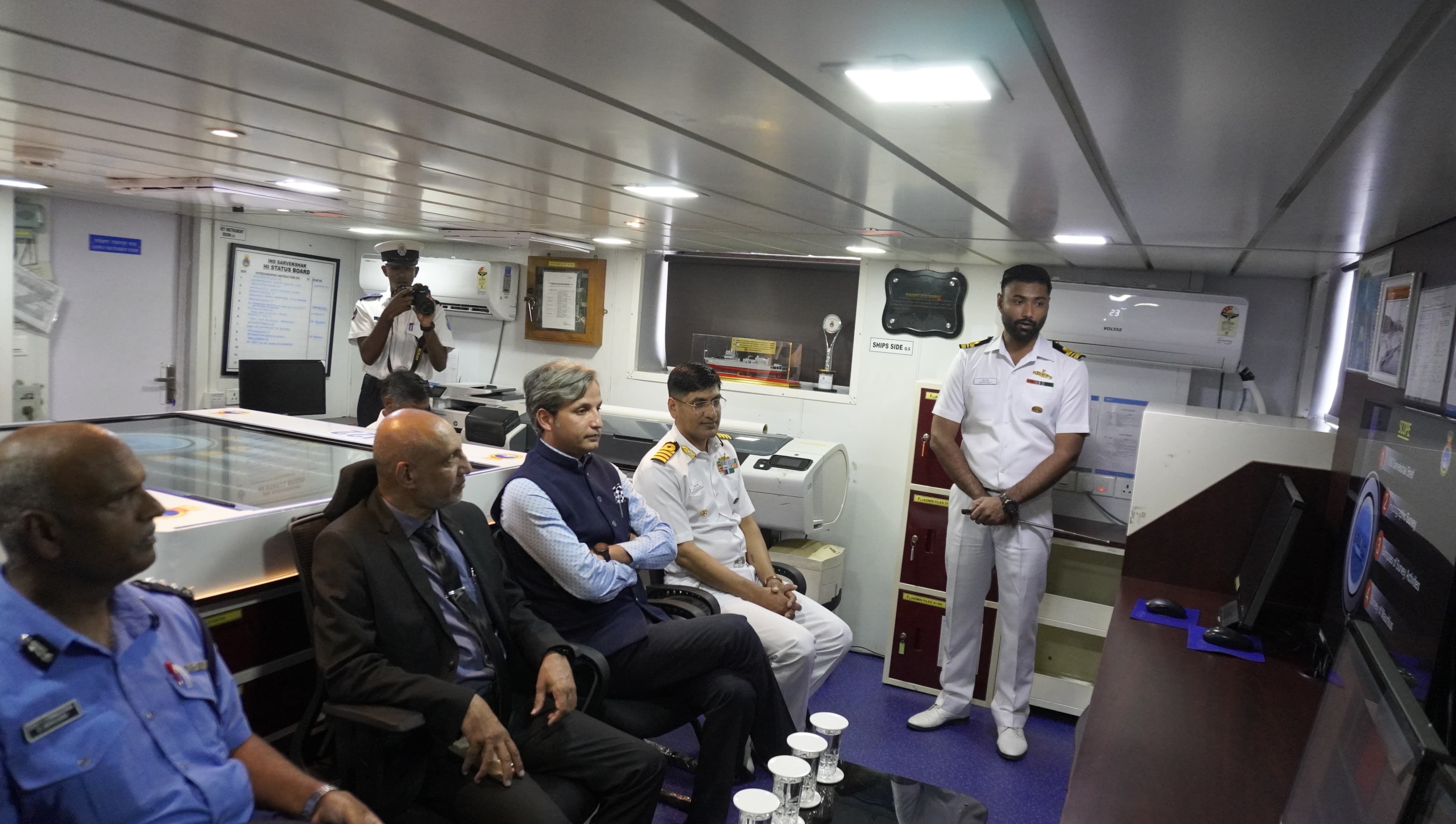 INS Sarvekshak Arrives at Port Louis