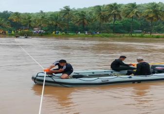 Indian Navy Continued Its Relentless Efforts to Locate 10 Persons and Two Vehicles, Reportedly Washed away into The Gangavali River