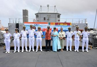 INS JYOTI HOSTS INDIAN HIGH COMMISSIONER IN COLOMBO DURING SLINEX-25 NAVAL EXERCISE