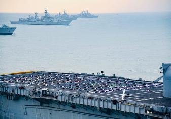 INDIAN NAVY JOINS YOGANDHRA WITH PARTICIPATION OF OVER 11,000 NAVAL PERSONNEL AND FAMILIES