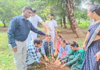 Ek Ped Maa Ke Naam” Campaign at ENC