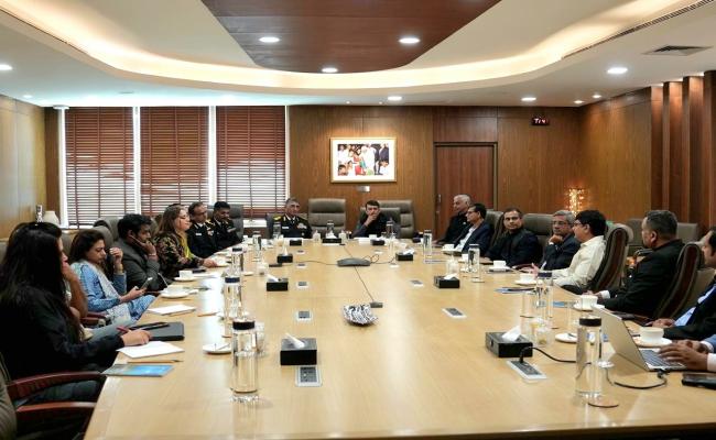 INDIAN NAVY AND SHIV NADAR UNIVERSITY SIGNED AN MOU