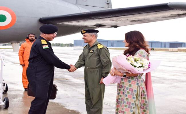 Vice Admiral Rajesh Pendharkar, FOC-in-C, ENC, Accompanied by Mrs Sandhya Rao Pendharkar, President NWWA(ER), Visited INS Rajali from 05 to 07 June 2024