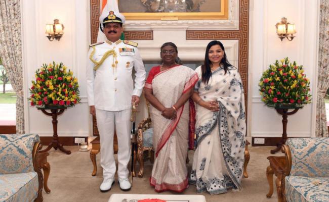 सी.एन.एस. ने भारत की माननीय राष्ट्रपति, श्रीमती द्रौपदी मुर्मू से मुलाकात की