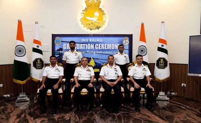 The Valedictory Function for The Second Naval Helicopter Flying Instructors’ Course (NHFIC) was Held at INS Rajali, Arakkonam, ENC on 30 August 2024