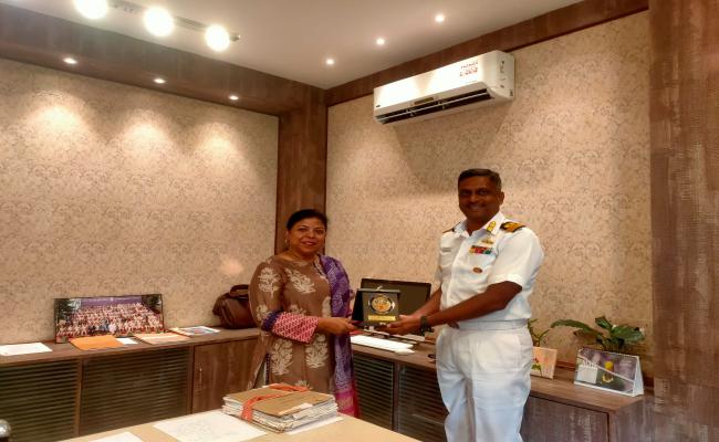 Commodore B Deepak Aneel, NOIC (ODS) called on Hon’ble Governor of Odisha Shri Raghubar Das.