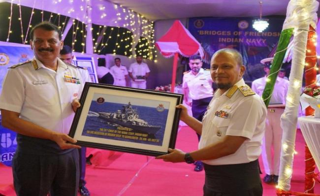 Admiral Dinesh K Tripathi CNS Hosted a Deck Reception Onboard INS Ranvir