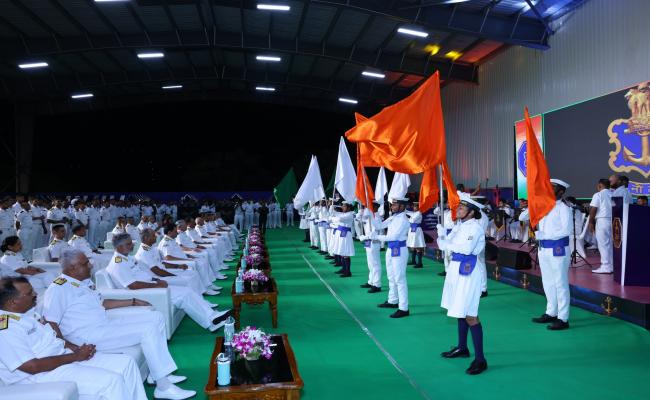 CNS, ADMIRAL DINESH K TRIPATHI INTERACTED WITH THE PERSONNEL OF EASTERN NAVAL COMMAND ENC