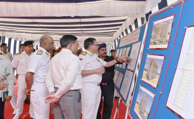 VICE ADMIRAL SAMEER SAXENA LAYS FOUNDATION STONE FOR SAILORS’ IN-LIVING BUILDING AT HQENC