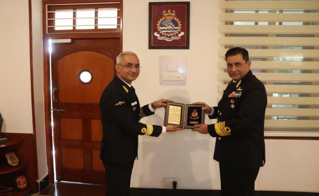 FLAG OFFICER COMMANDING-IN-CHIEF SOUTHERN NAVAL COMMAND VISITED INS VALSURA