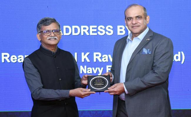 FOCINC EASTERN NAVAL COMMAND INTERACTS WITH NAVAL VETERANS AT VIZAG