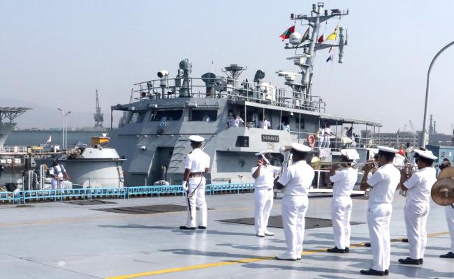 INDIAN NAVY WELCOMES CGS HURAVEE, A PATROL VESSEL OF THE MALDIVES NATIONAL DEFENCE FORCE