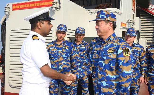 INDIAN NAVY WELCOMES VPNS 17 OF THE VIETNAM PEOPLE’S NAVY