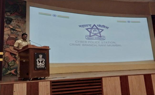नौसेना स्टेशन करंजा ने 04 मार्च को ए.टी.एस. और साइबर पुलिस विंग, नवी मुंबई के साथ महत्वपूर्ण सुरक्षा एवं साइबर जागरूकता व्याख्यान आयोजित किया
