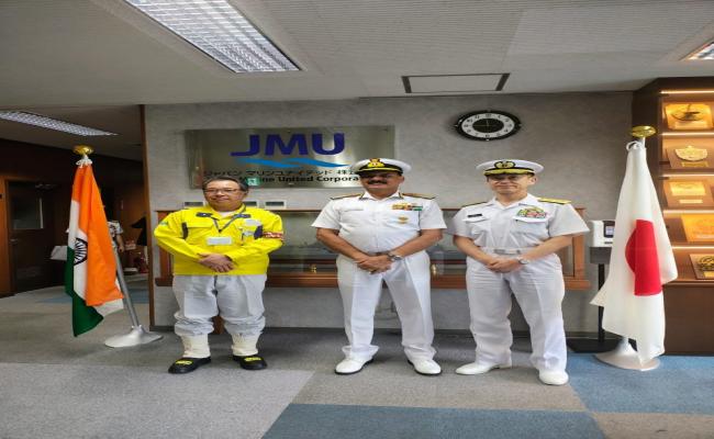 ADMIRAL DINESH K TRIPATHI, CNS, VISITED JMSDF’S STATE-OF-THE-ART MOGAMI CLASS FRIGATE KUMANO