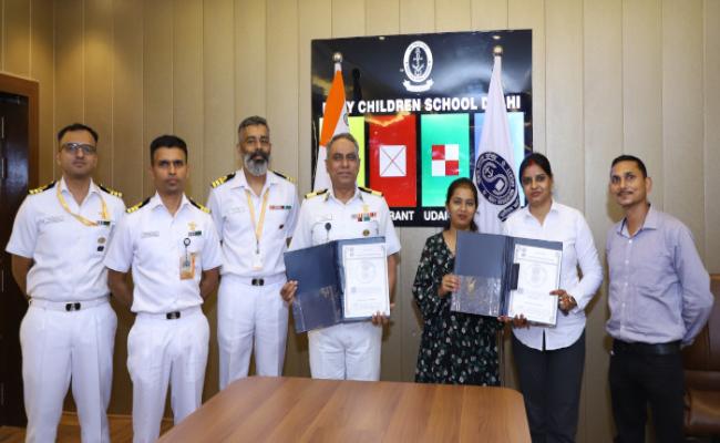 नौसेना शिक्षा समाज (नेवी एजुकेशन सोसायटी) के तहत स्कूलों के लिए ई.आर.पी. पर समझौते पर हस्ताक्षर
