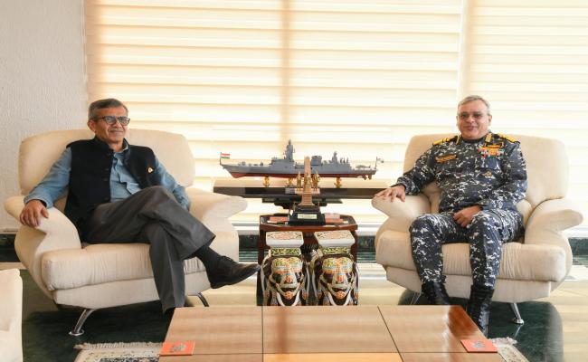 DEFENCE SECRETARY OF INDIA VISITS ENC AT VISAKHAPATNAM 