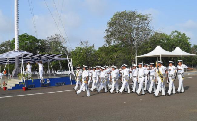 भा.नौ.पो. वाल्सुरा में इलेक्ट्रिकल विशेषज्ञता पाठ्यक्रम की पासिंग आउट परेड