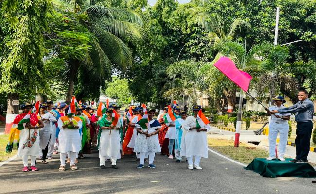 Women Employees of Material Organisation, Vizag Led a Vibrant Tiranga March
