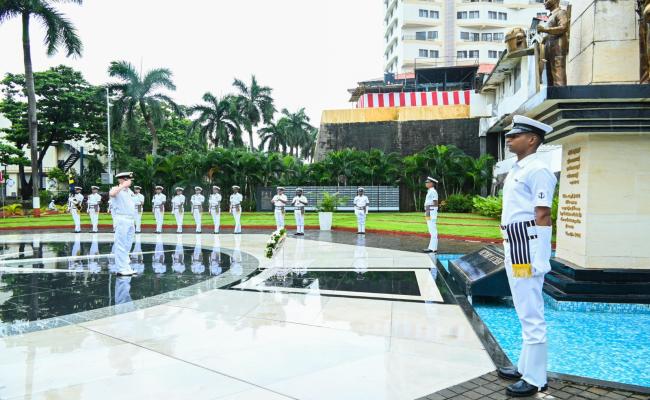 British High Commission in New Delhi, Interacted with Radm Vidyadhar Harke, CSO (OPS), HQWNC on 26 Sep
