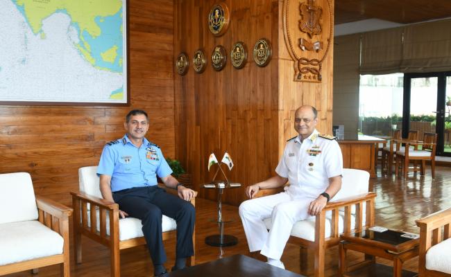 AOCINC, South Western Air Command, Visited Mumbai