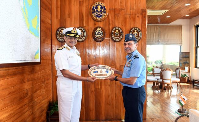 AOCINC, South Western Air Command, Visited Mumbai