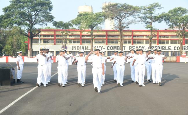Course Completion Ceremony of Marine Engineering Specialisation Course at INS Shivaji