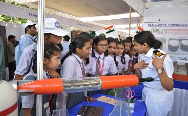 INDIAN NAVY SHOWCASES STRENGTH & INNOVATION AT ‘VIGYAN VAIBHAV 2025’ AT HYDERABAD